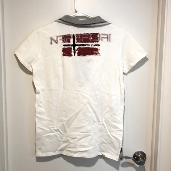 NWT Rare Vintage Napapijri Women's Polo Shirt - Picture 2 of 8